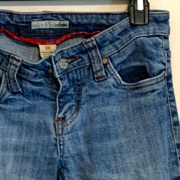 Refuge | Juniors Premium Denim Flare Blue Jeans Medium Wash 3R - Picture 7 of 11